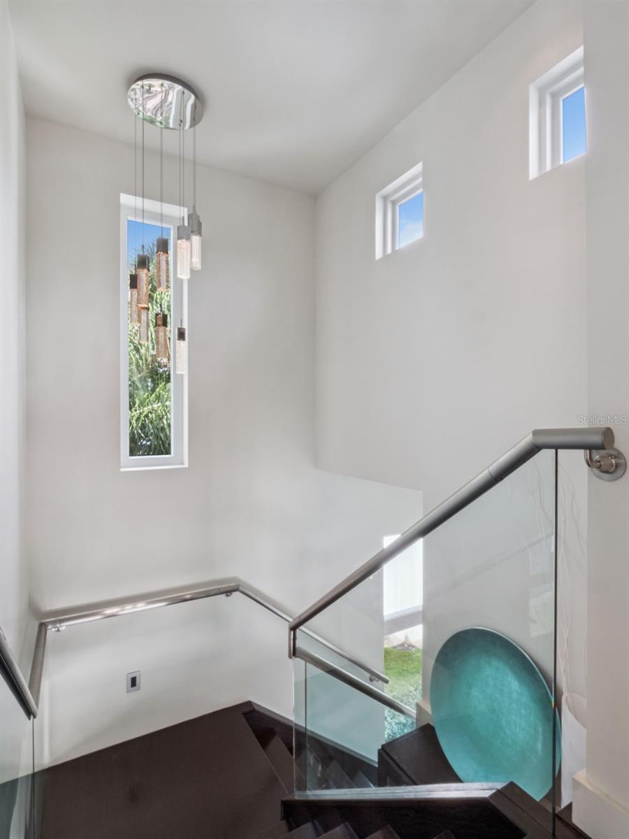 1724 WINDERMEREDOWN PL