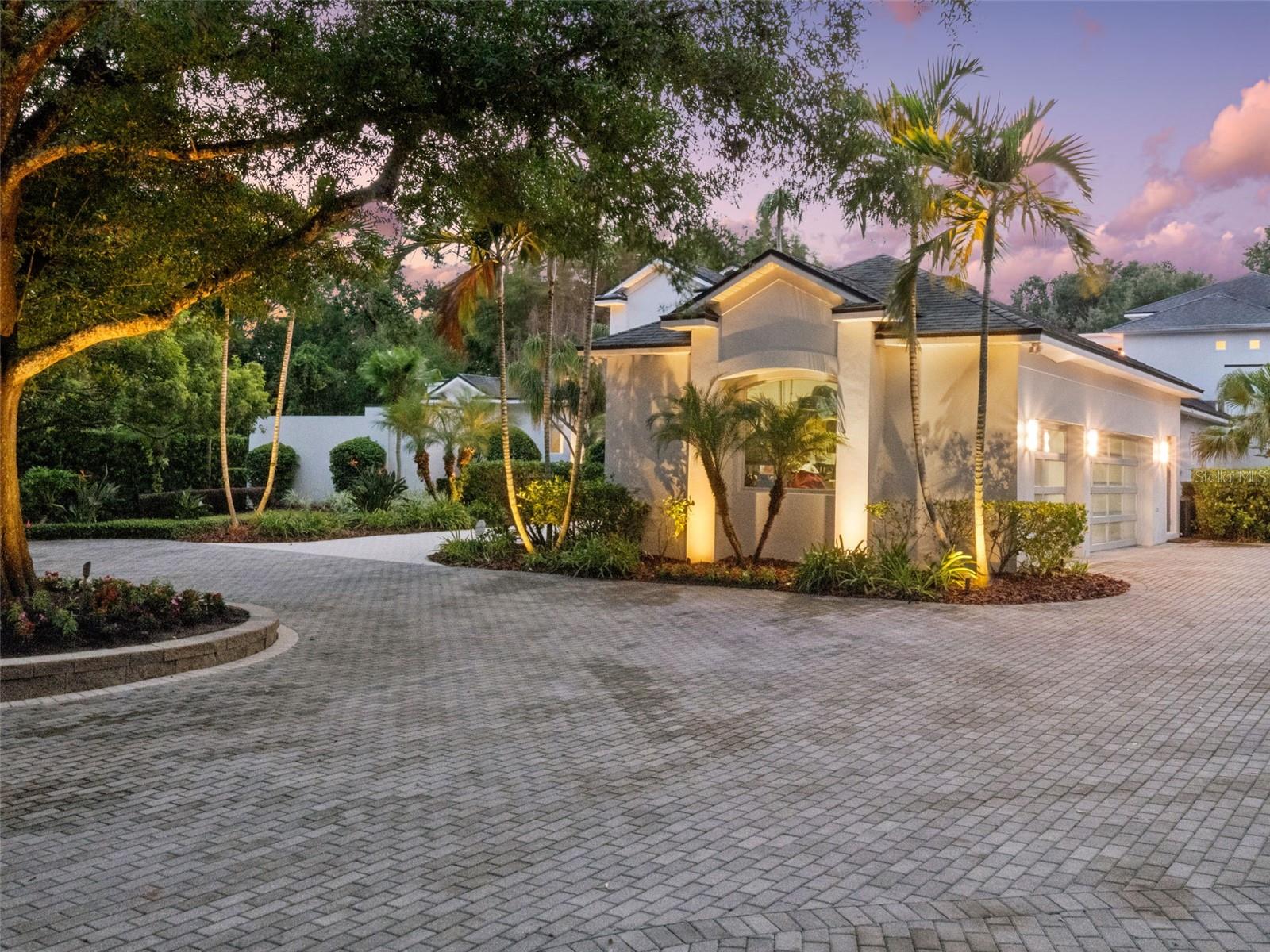 1724 WINDERMEREDOWN PL