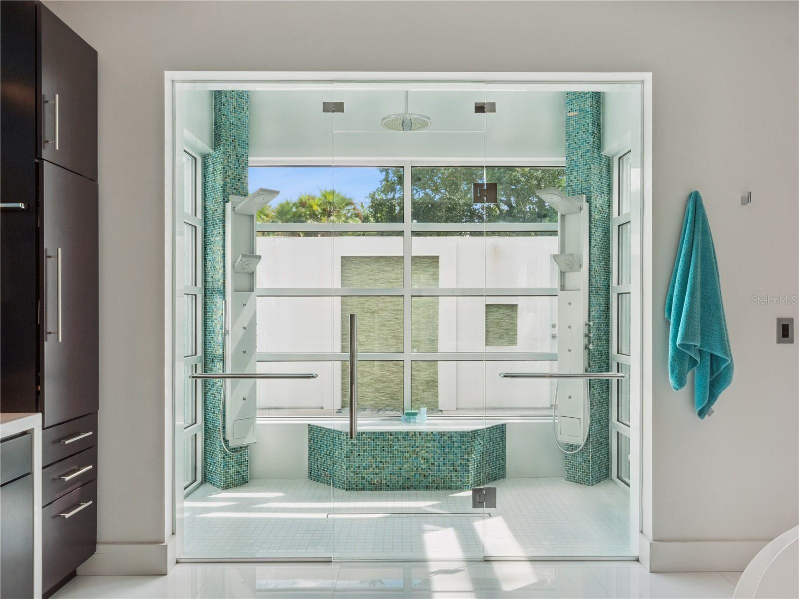 1724 WINDERMEREDOWN PL