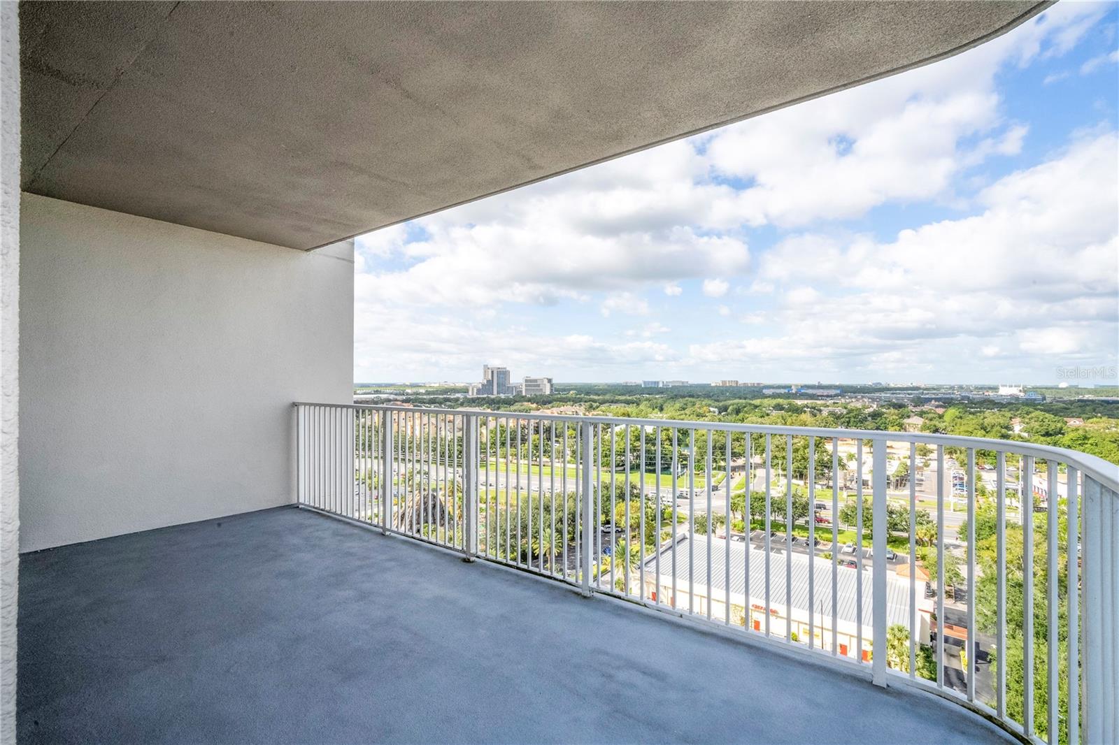 13415 BLUE HERON BEACH DR #1401