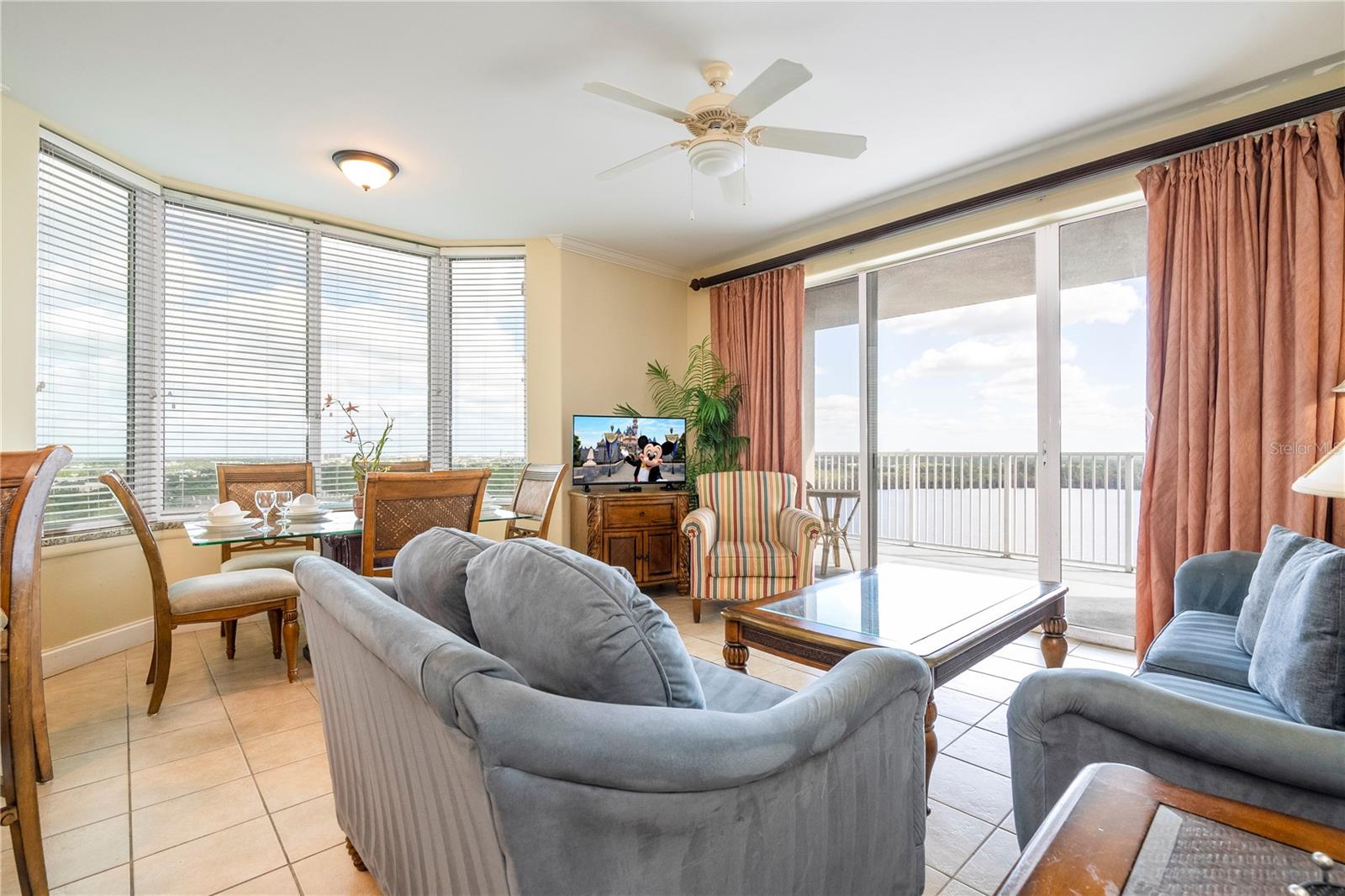 13415 BLUE HERON BEACH DR #1401