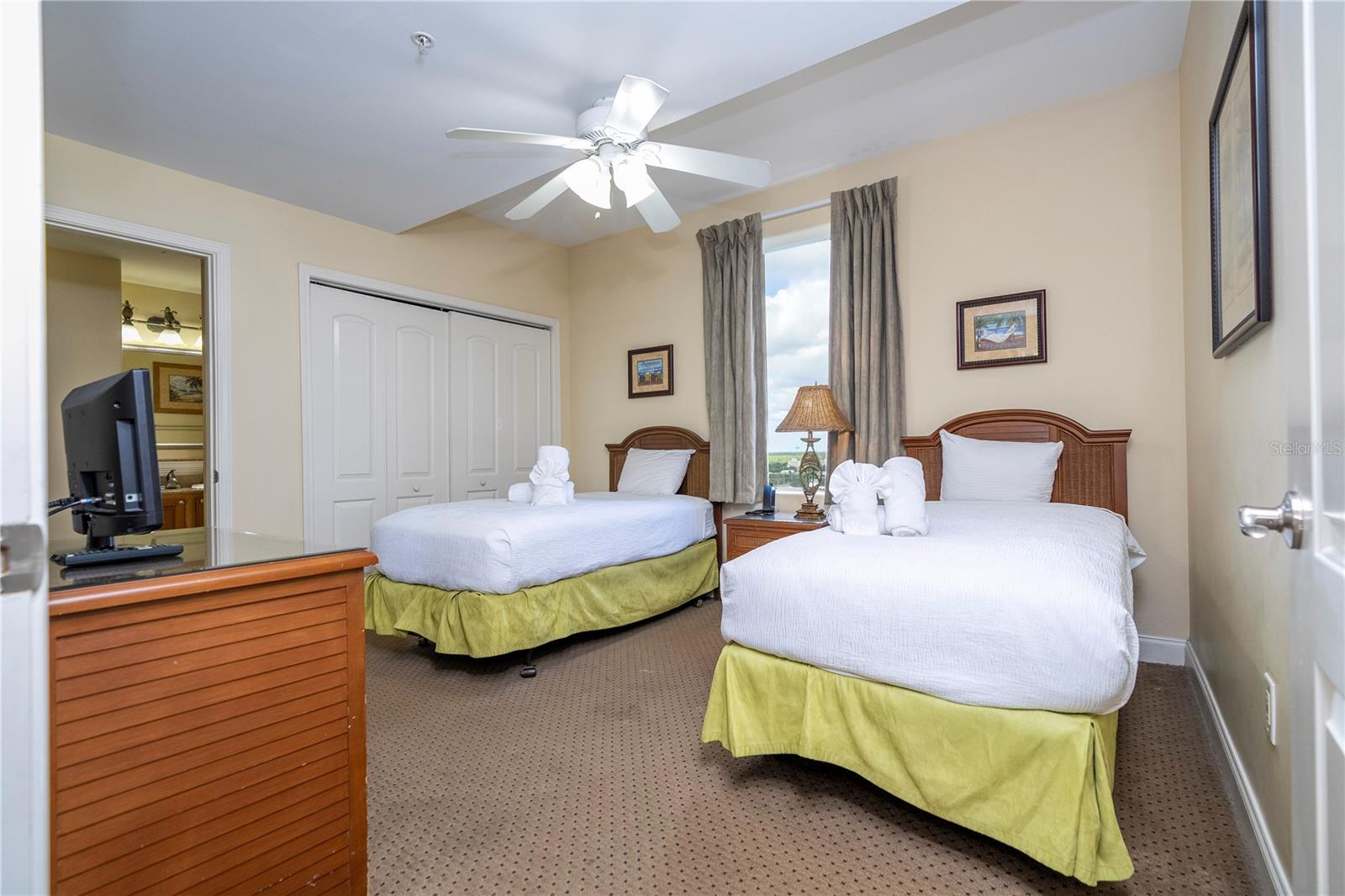 13415 BLUE HERON BEACH DR #1401