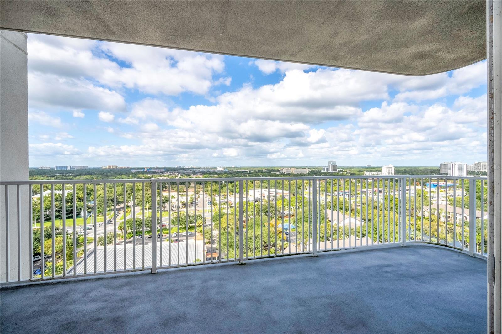 13415 BLUE HERON BEACH DR #1401