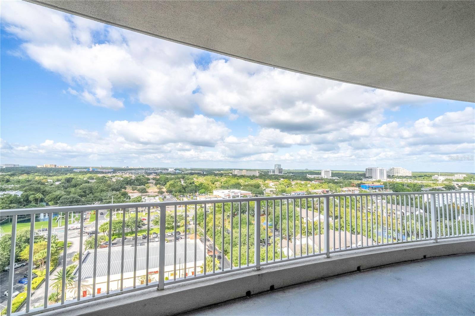 13415 BLUE HERON BEACH DR #1401