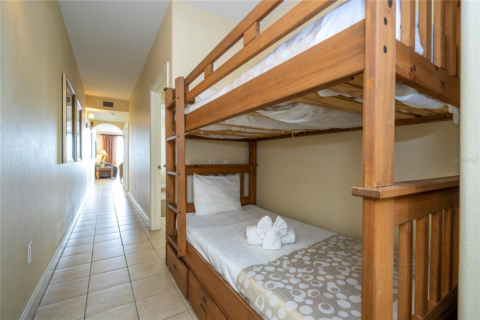 13415 BLUE HERON BEACH DR #910