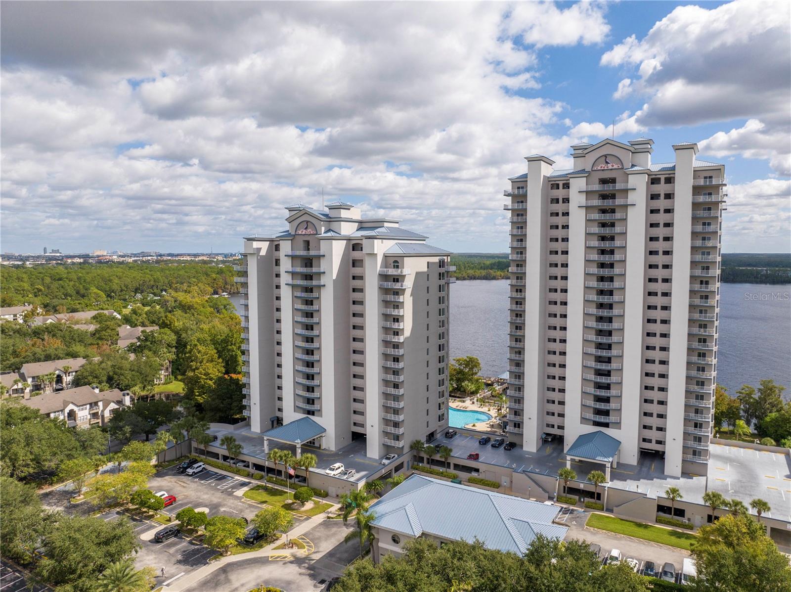 13415 BLUE HERON BEACH DR #910