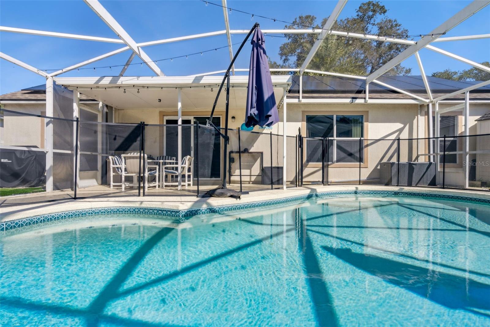 121 SUNRIDGE WOODS CT