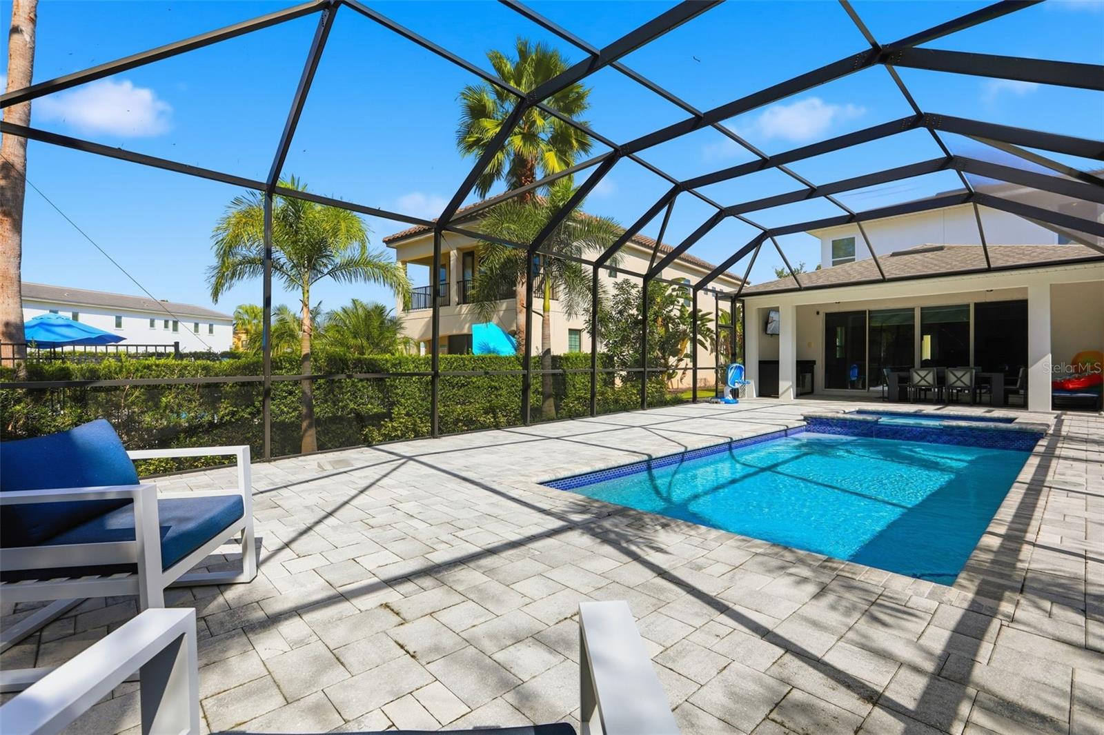 916 DESERT MOUNTAIN CT