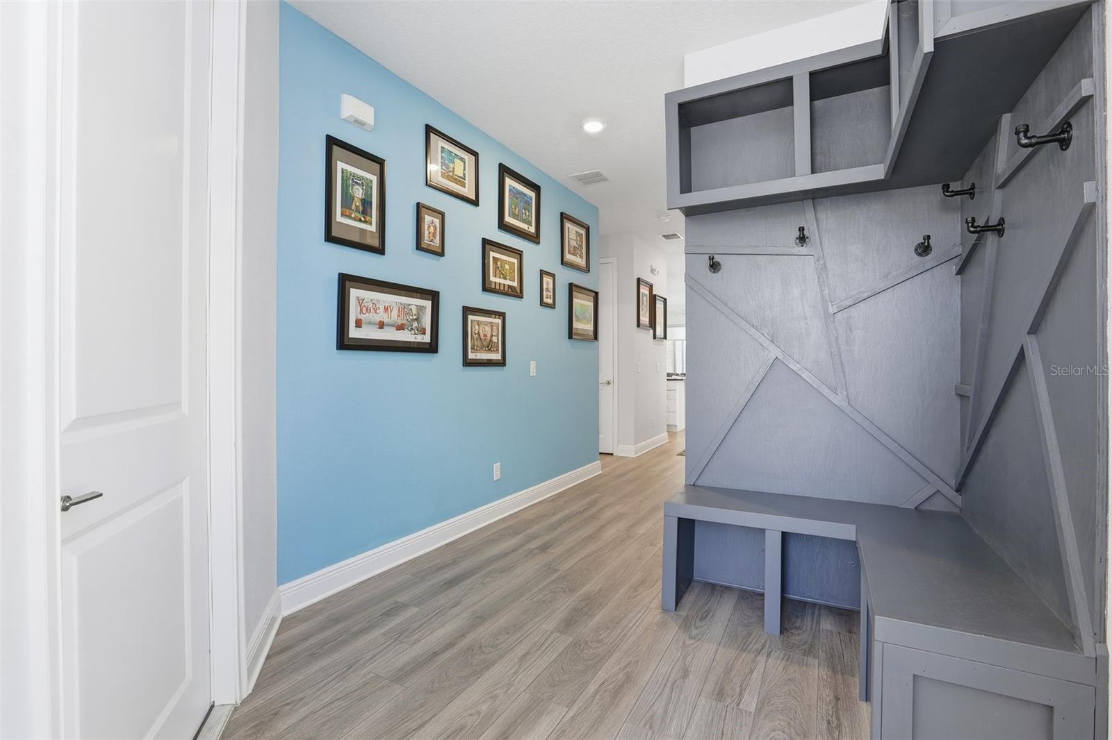 916 DESERT MOUNTAIN CT