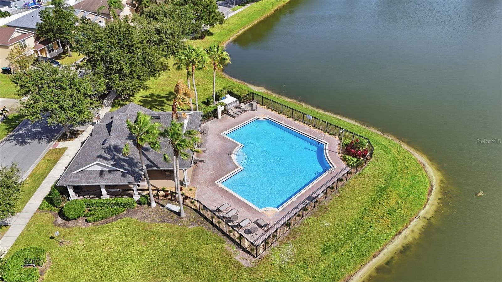 2275 VICTORIA FALLS DR