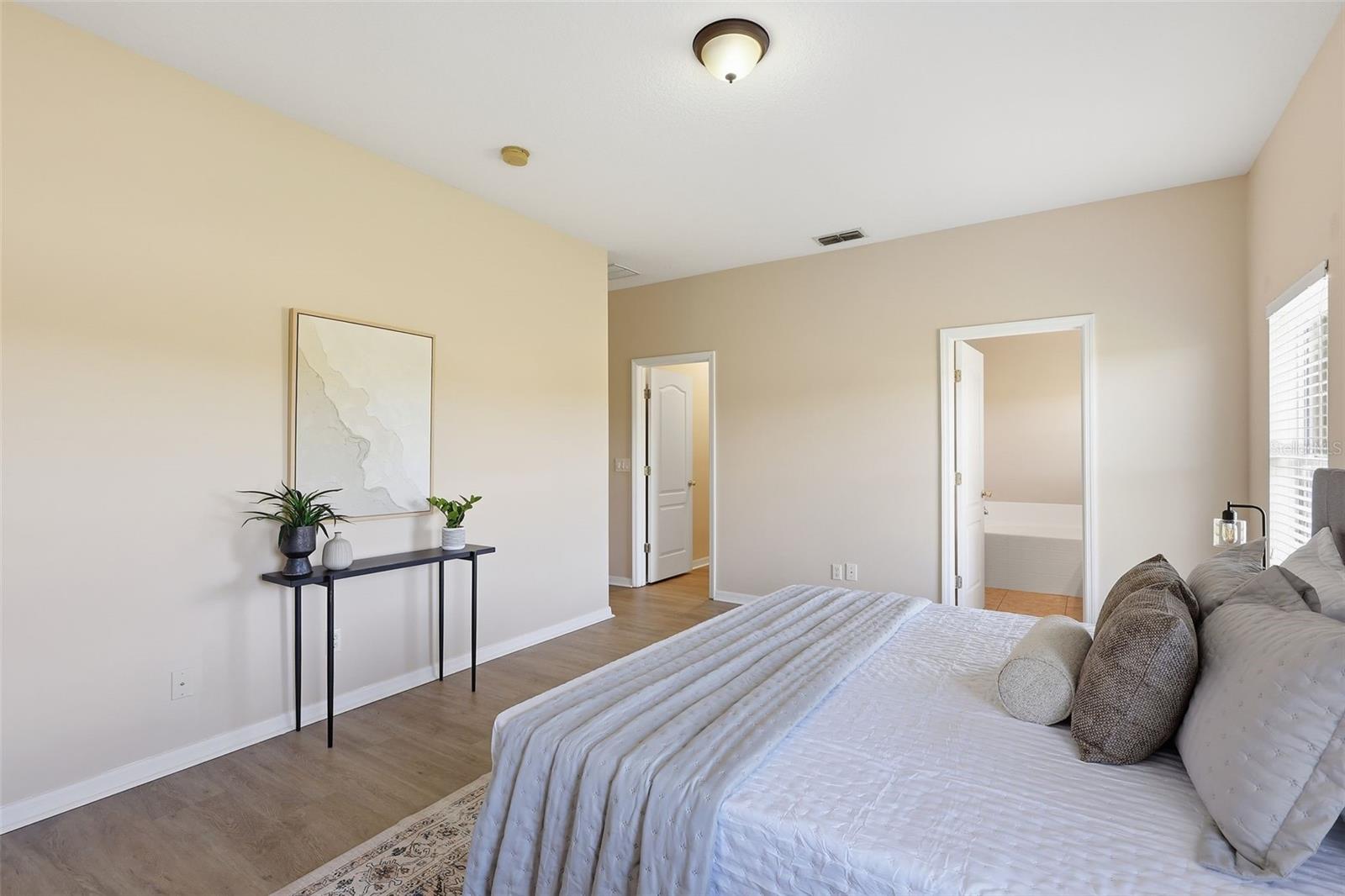 2275 VICTORIA FALLS DR