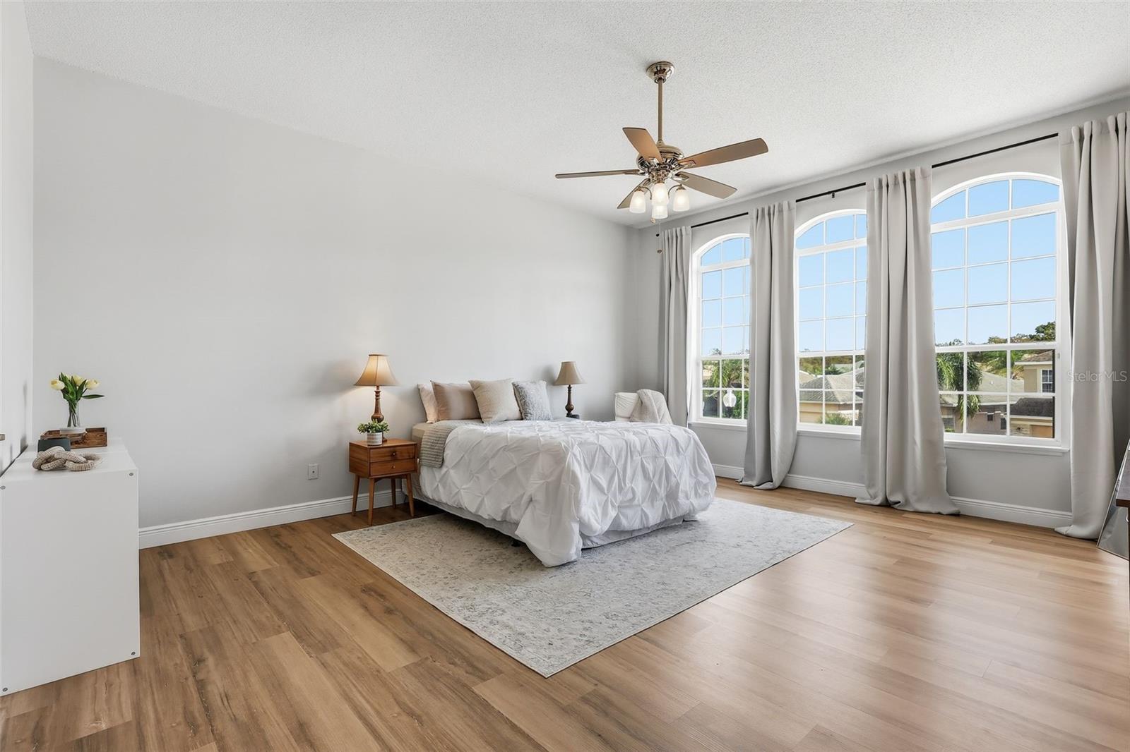 1718 WHITE HERON BAY CIR