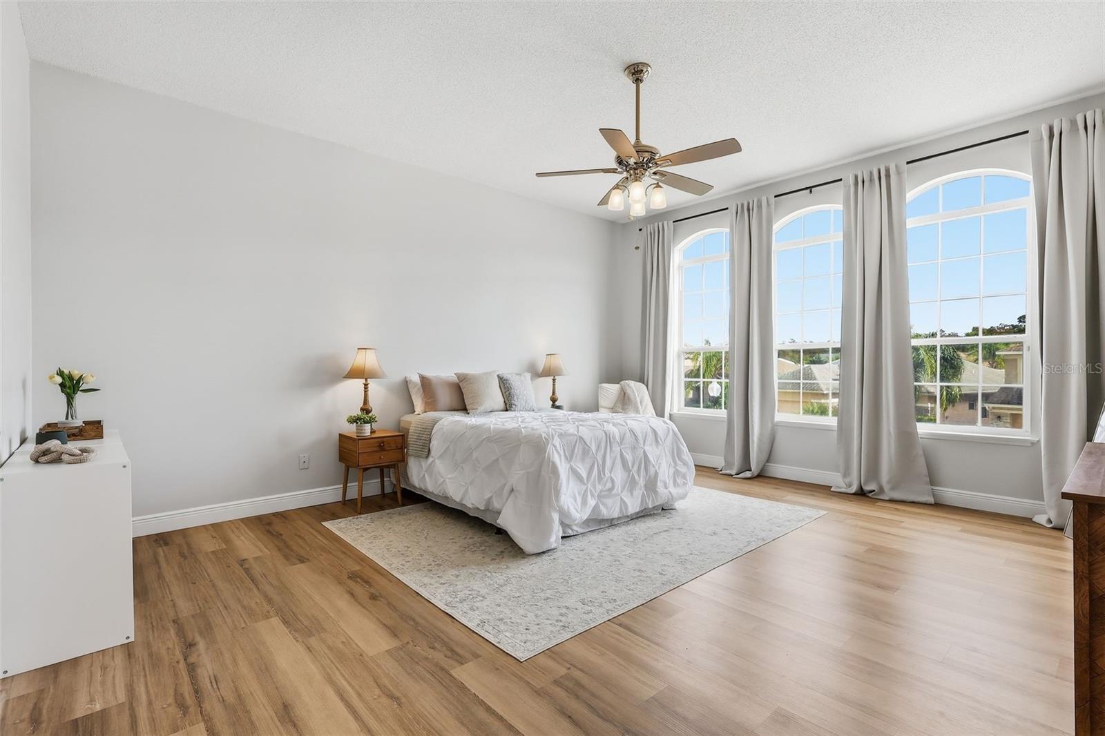 1718 WHITE HERON BAY CIR