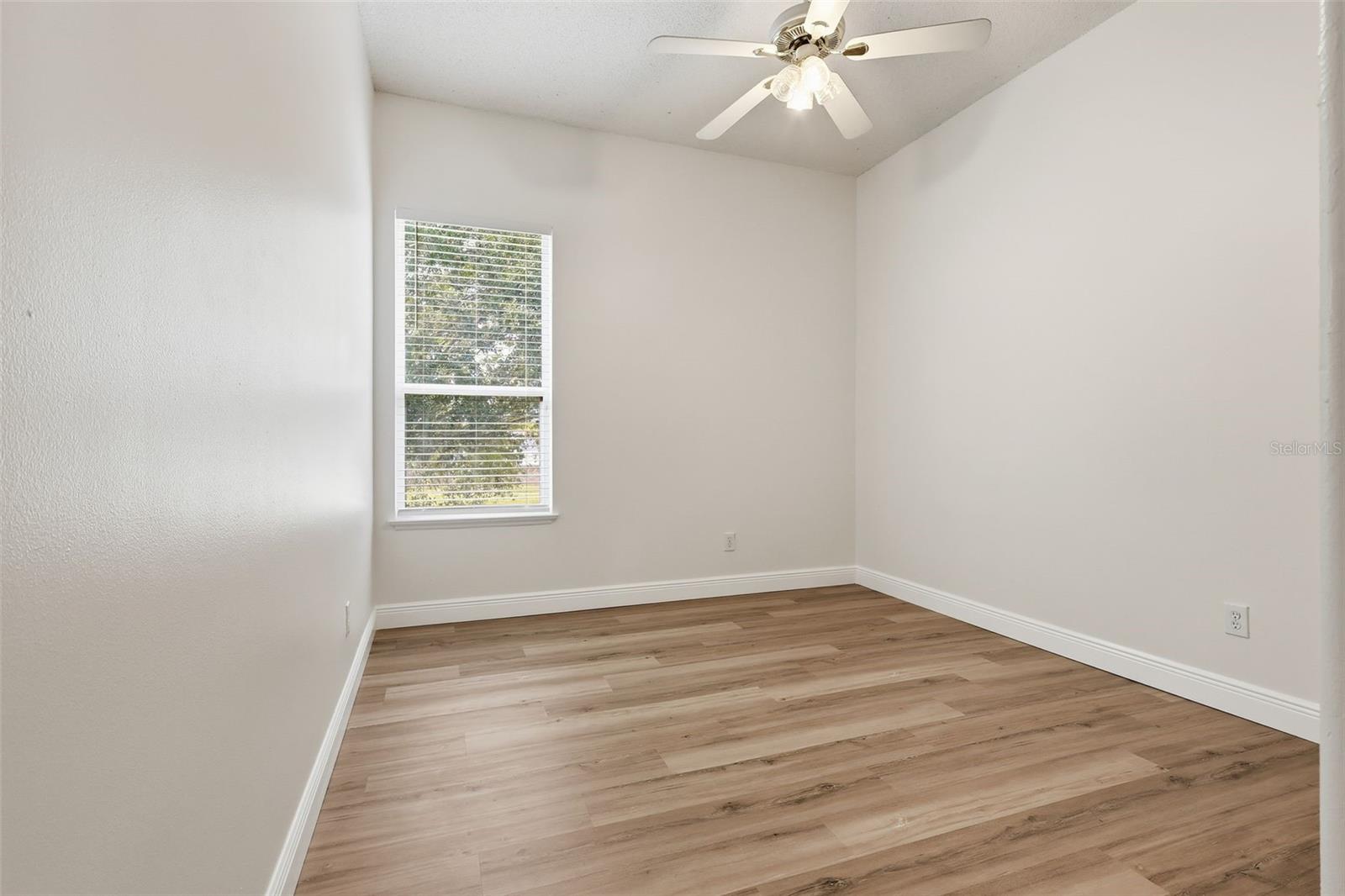 1718 WHITE HERON BAY CIR