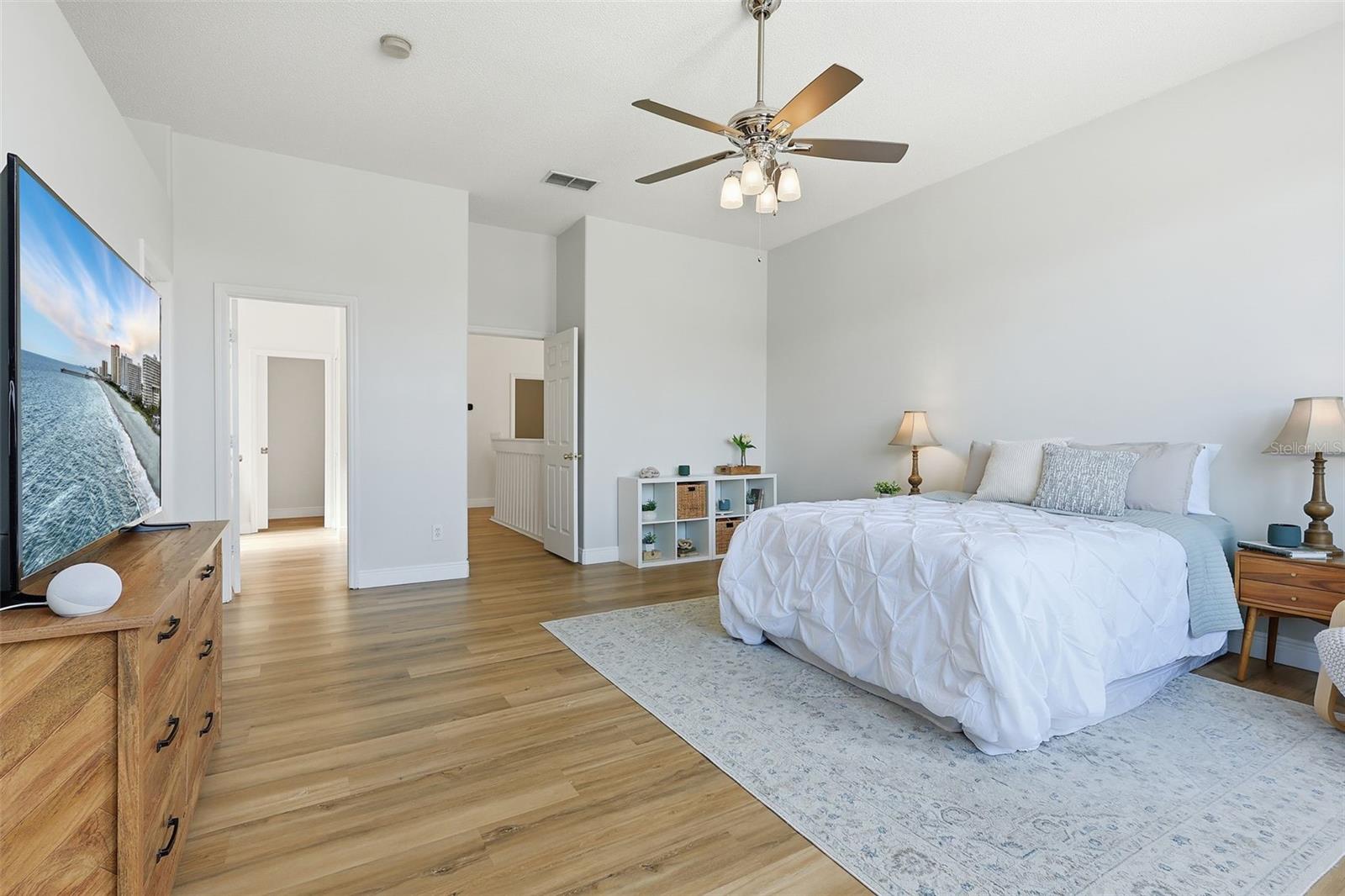 1718 WHITE HERON BAY CIR