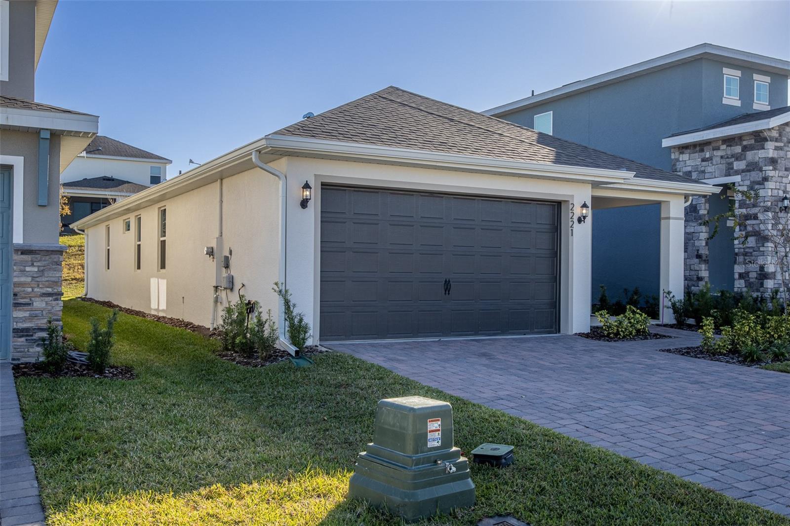 2221 JUNIPER BERRY DR