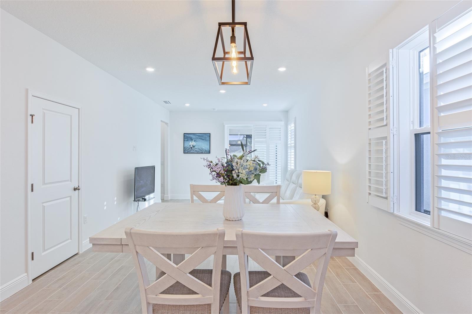 2221 JUNIPER BERRY DR