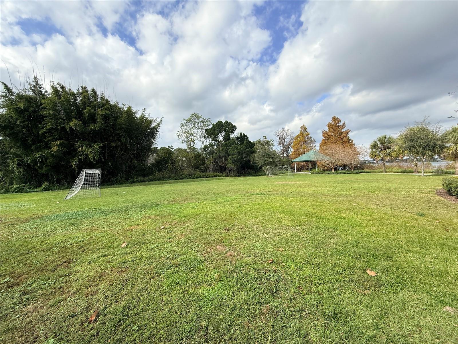 13106 ORANGE ISLE DR