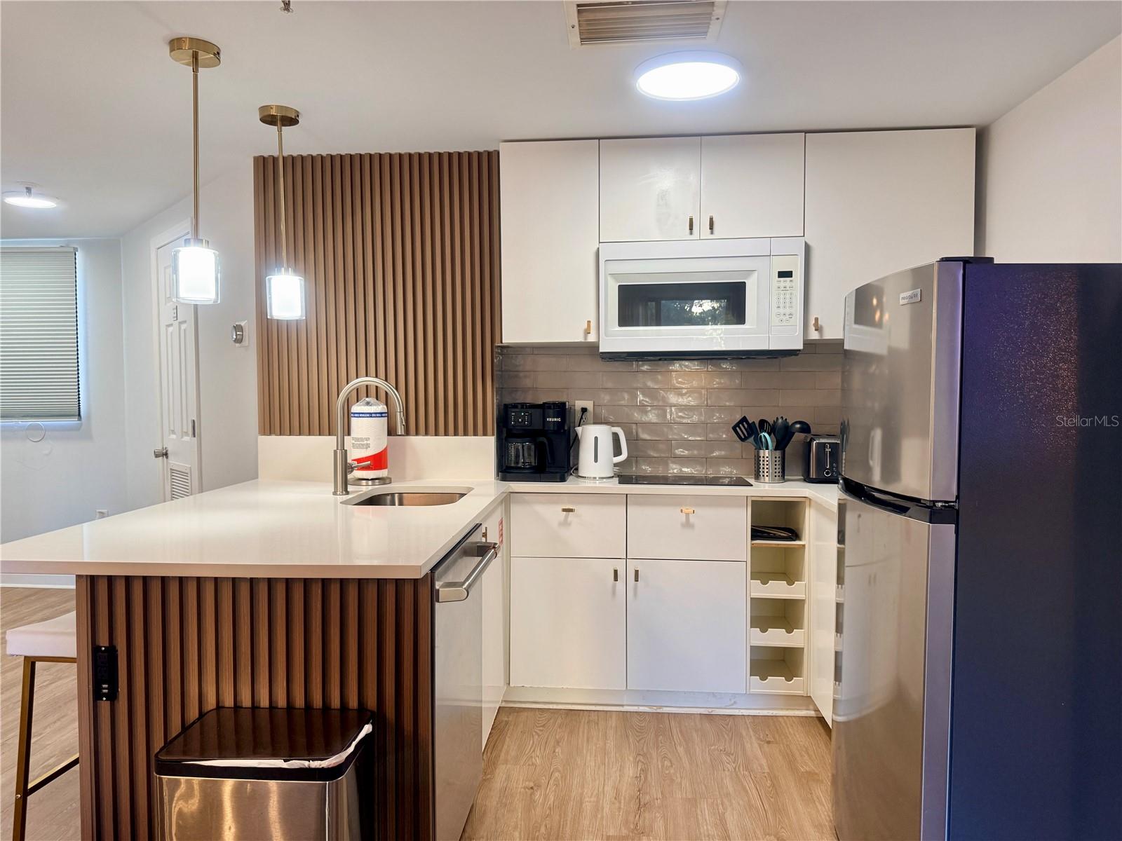 6165 CARRIER DR #3101