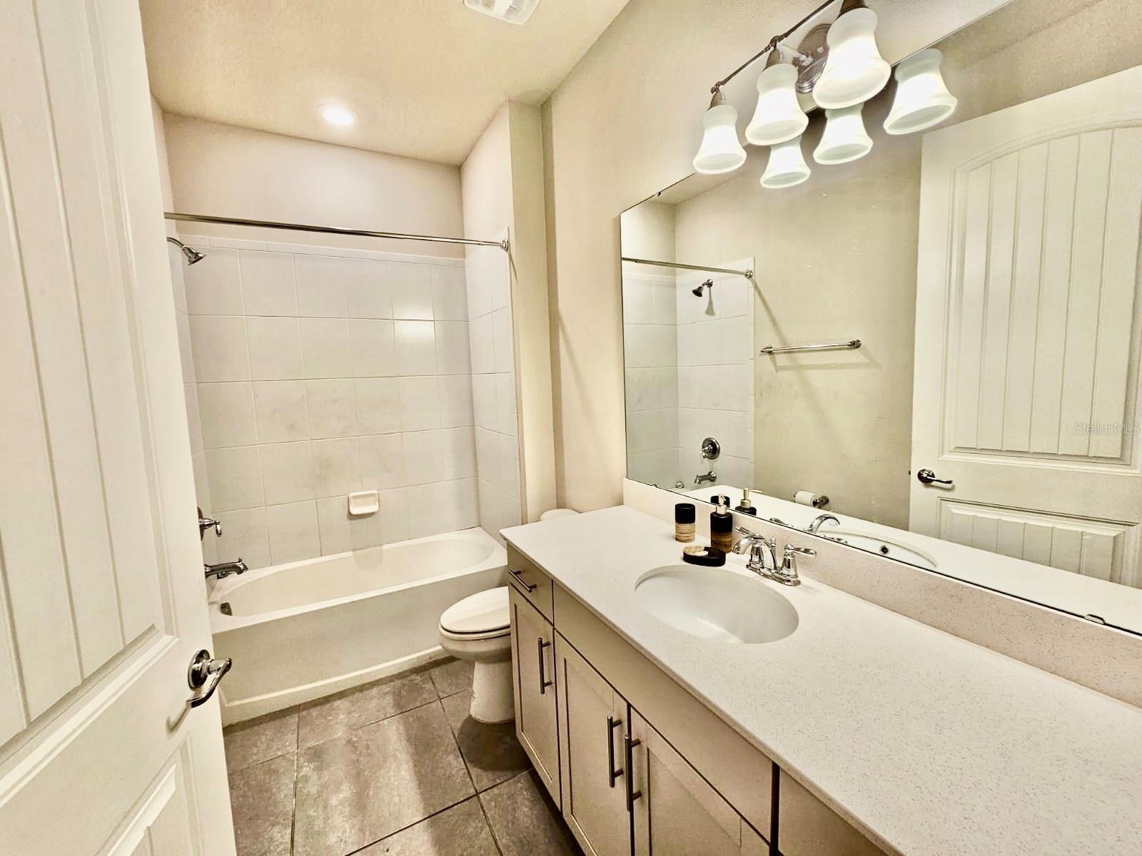 5066 SPARKLING WATER WAY