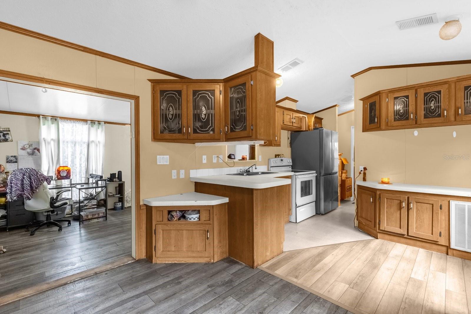 3000 CLARCONA RD #1412