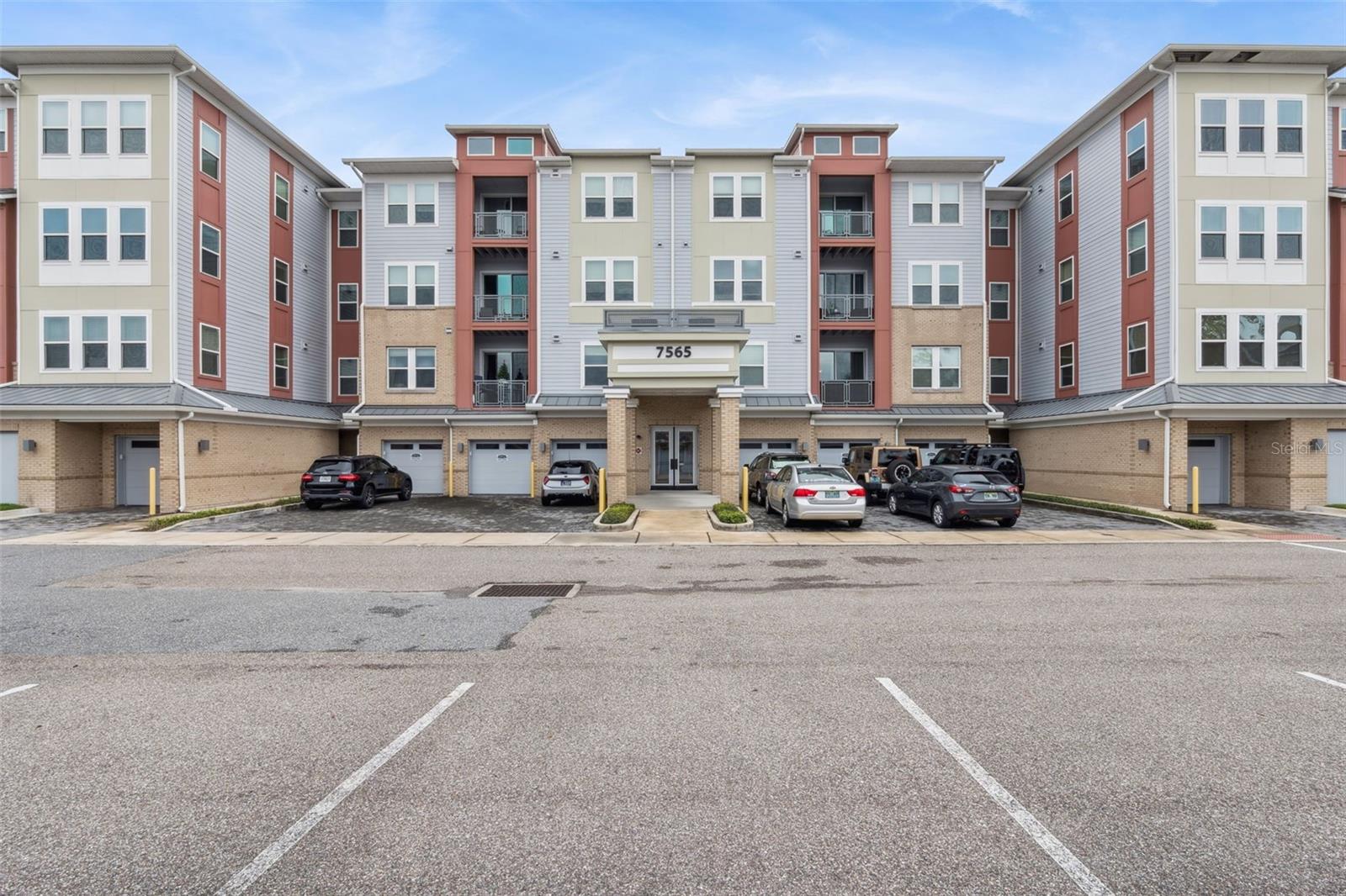 7565 LAUREATE BLVD #3304