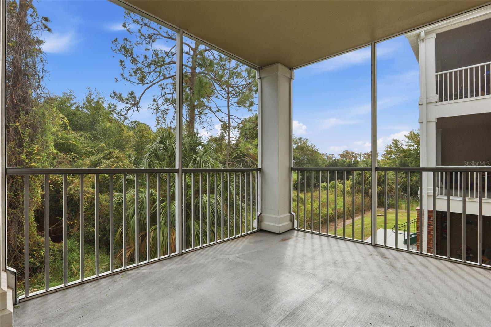 13103 MULBERRY PARK DR #829