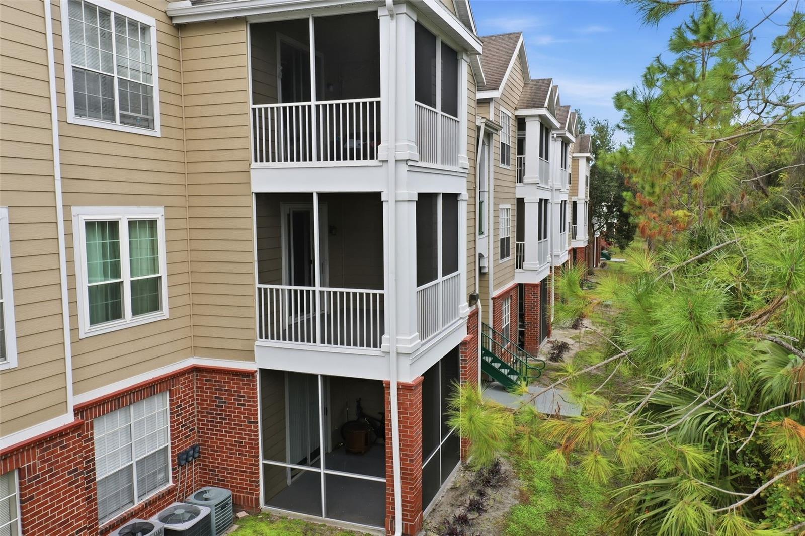 13103 MULBERRY PARK DR #829