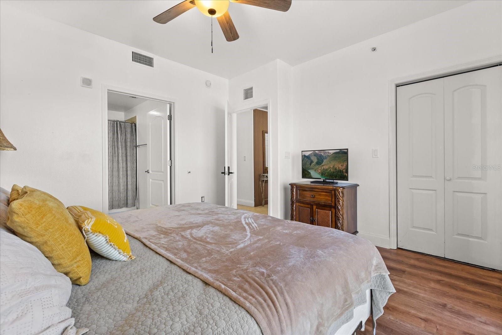 13427 BLUE HERON BEACH DR #1401