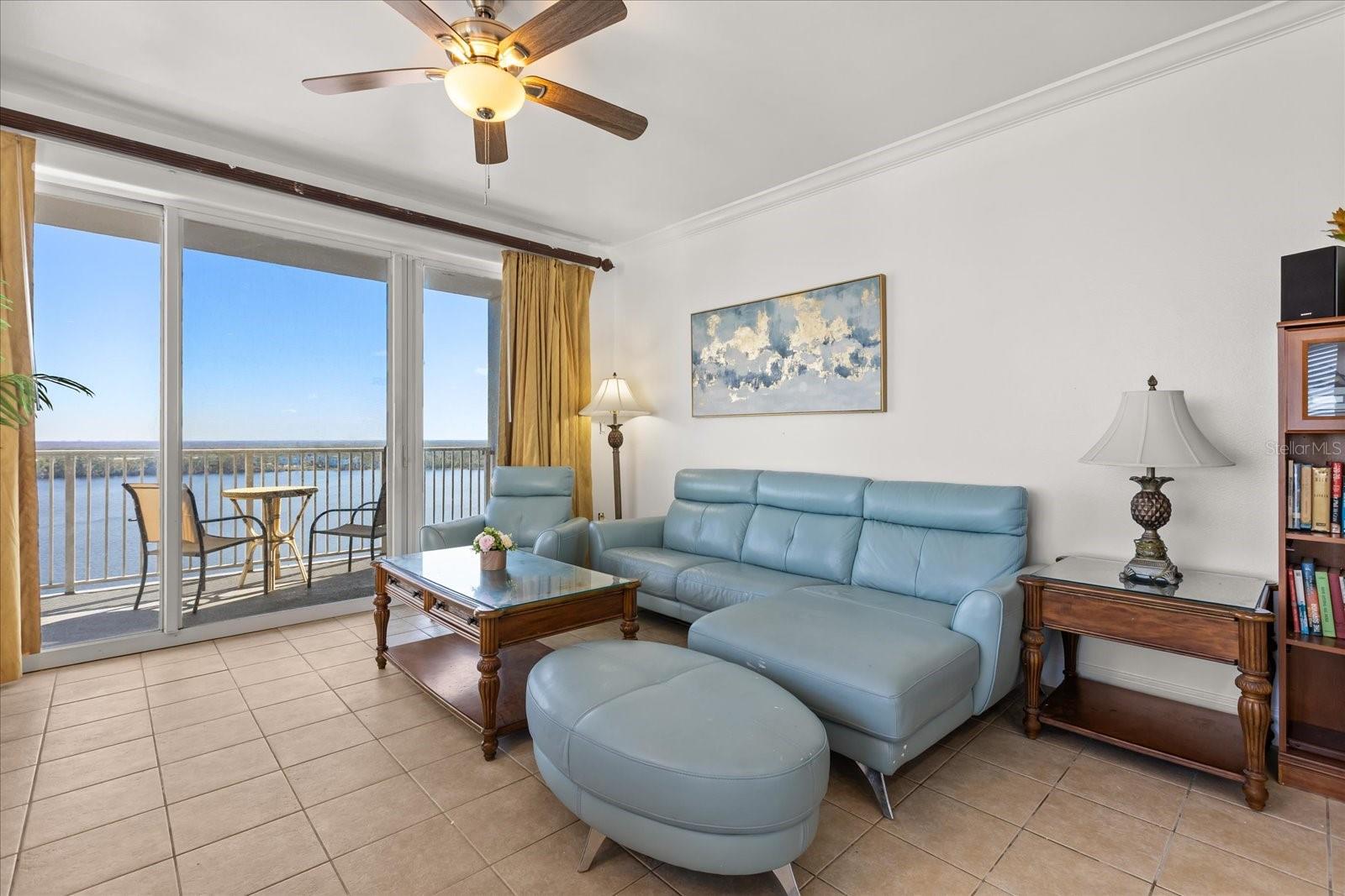 13427 BLUE HERON BEACH DR #1401