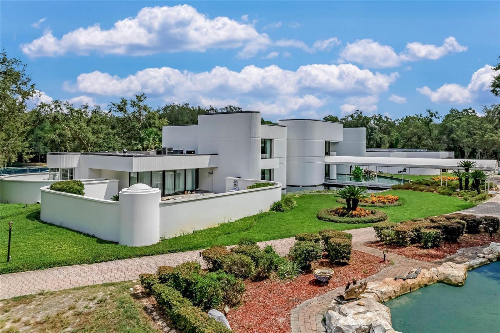 812 SWEETWATER CLUB BLVD