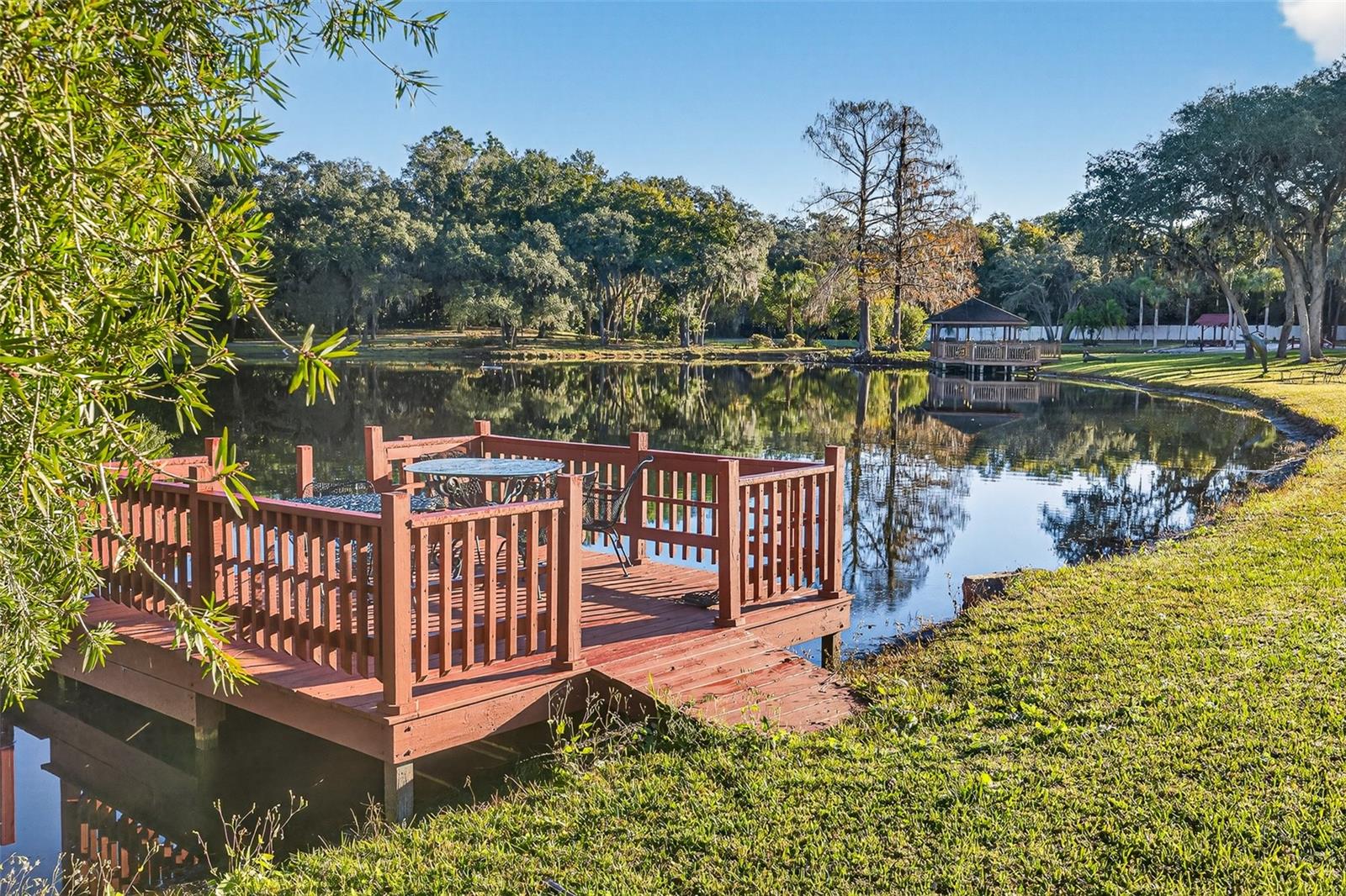 812 SWEETWATER CLUB BLVD