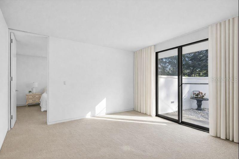 812 SWEETWATER CLUB BLVD