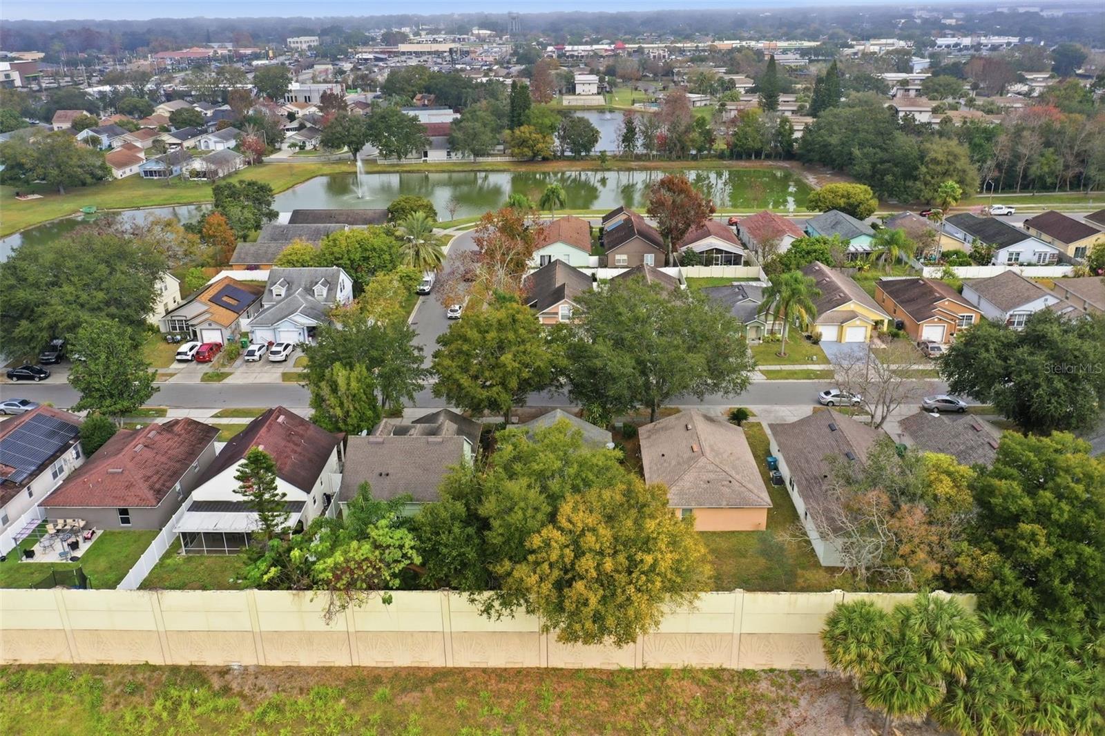 306 DANIELS POINTE DR