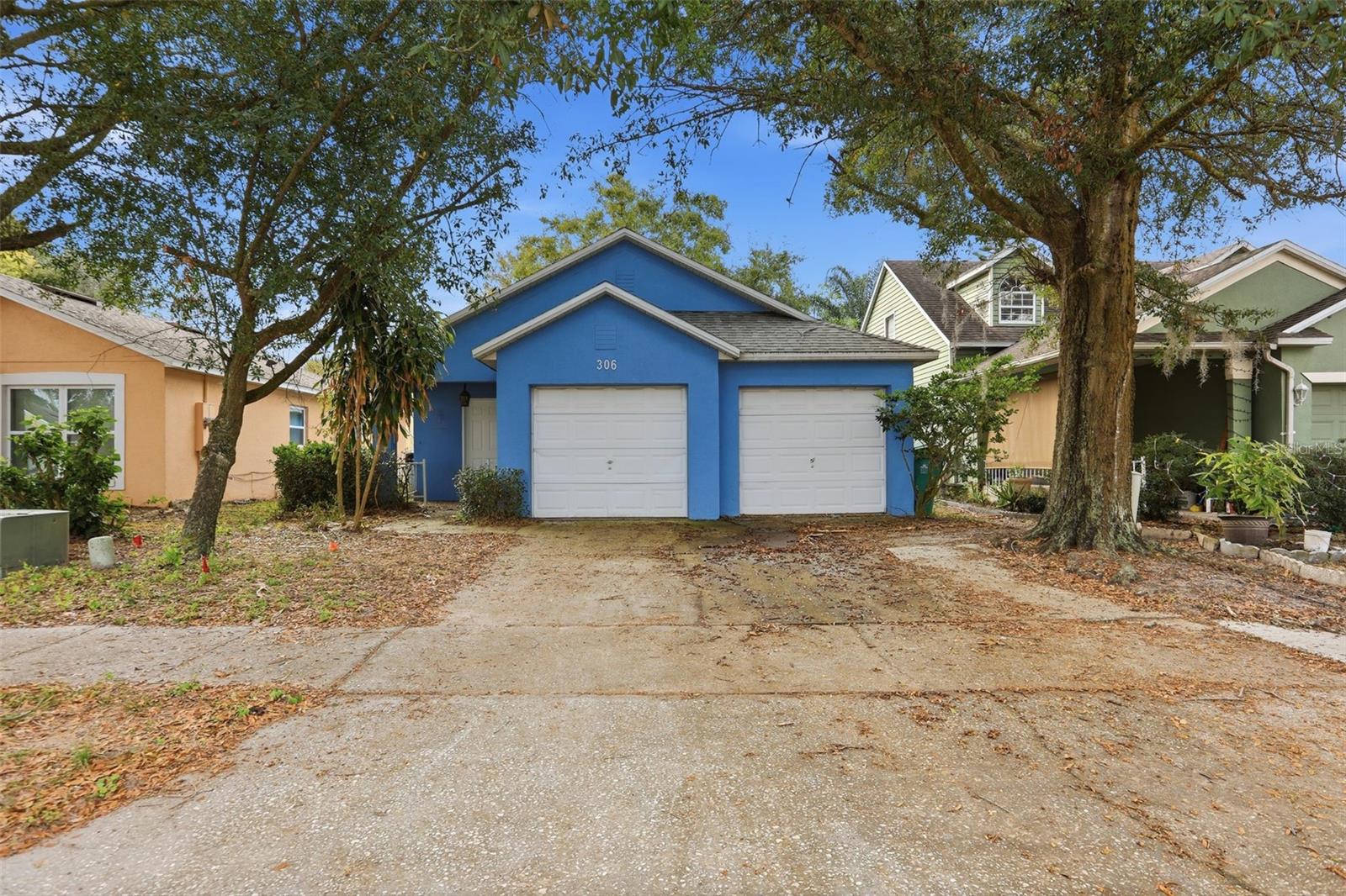 306 DANIELS POINTE DR