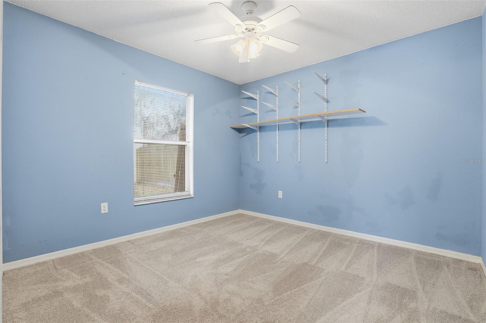 306 DANIELS POINTE DR