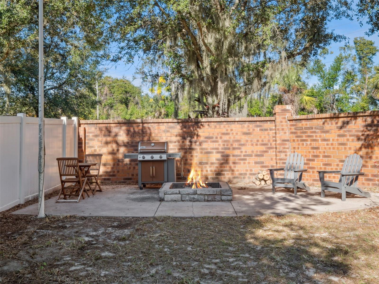 3697 CHANDLER ESTATES DR