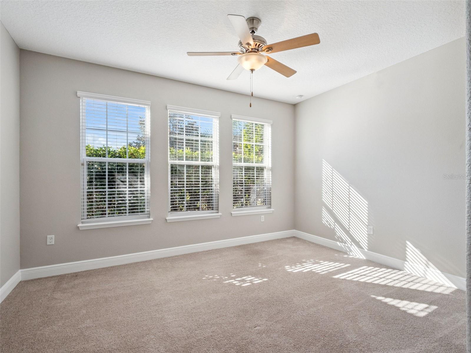 3697 CHANDLER ESTATES DR