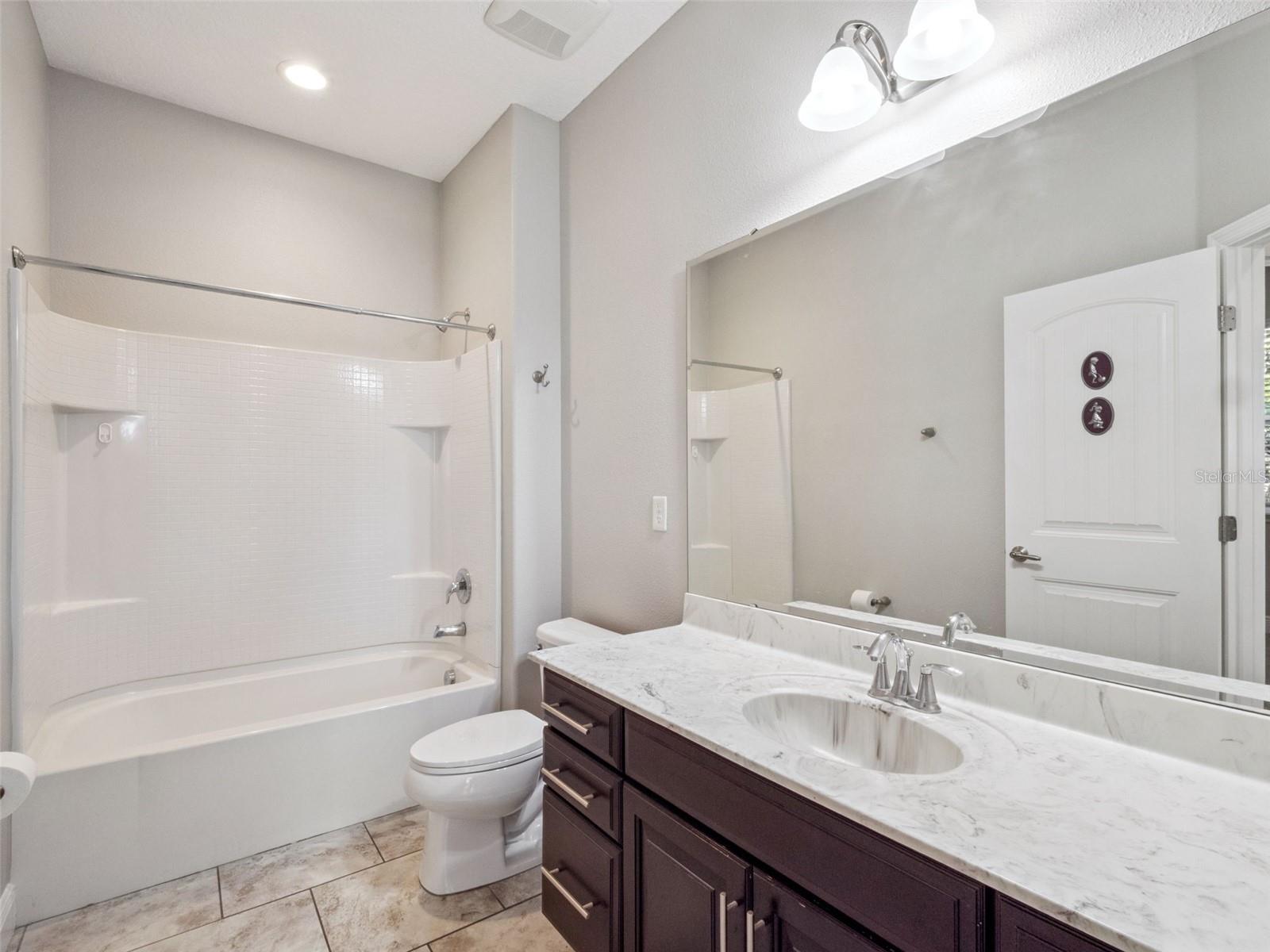 3697 CHANDLER ESTATES DR