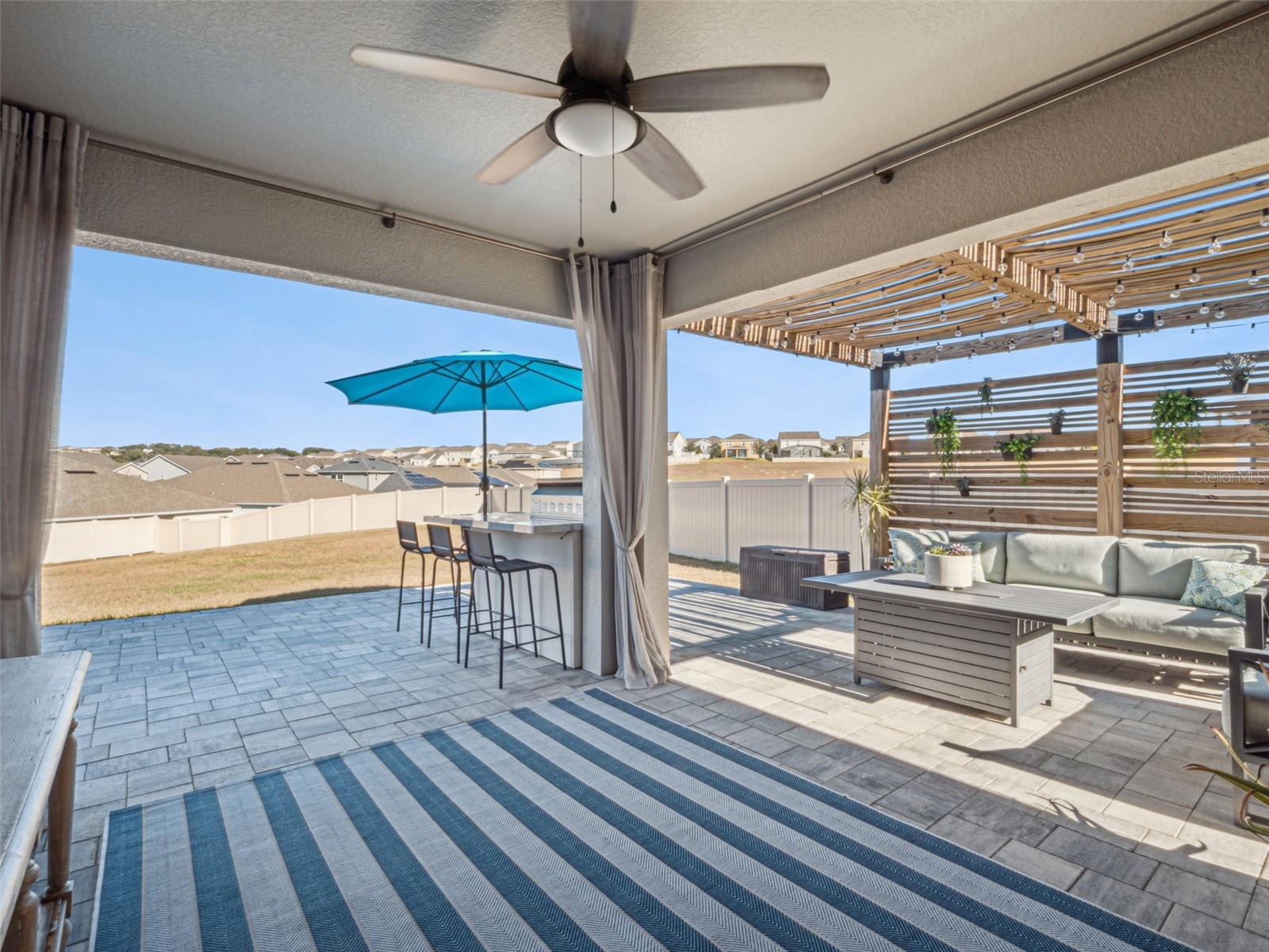 1040 GOLDEN DAWN LOOP