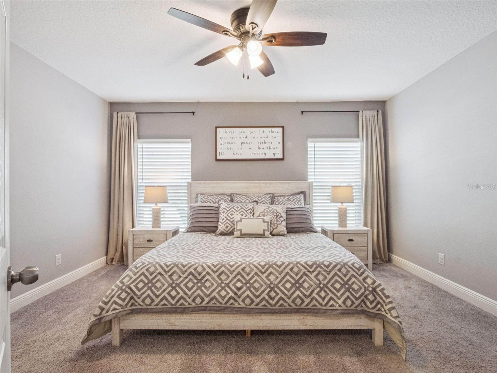 1040 GOLDEN DAWN LOOP