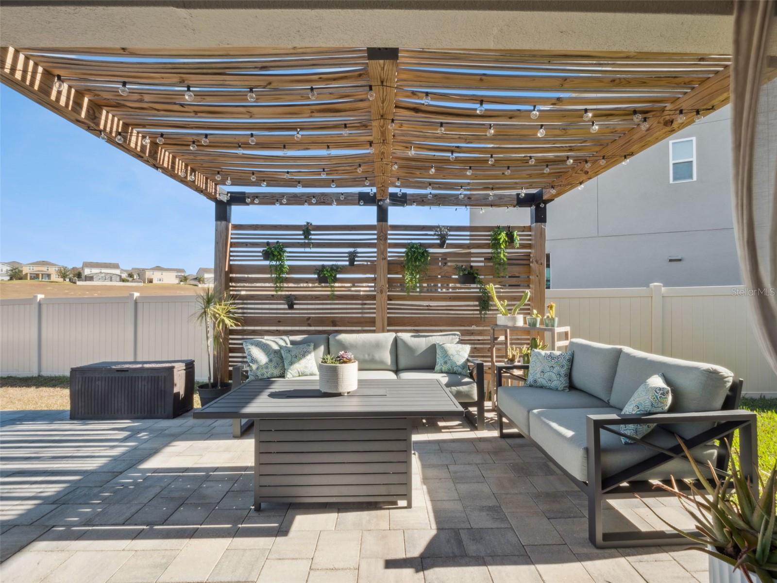 1040 GOLDEN DAWN LOOP