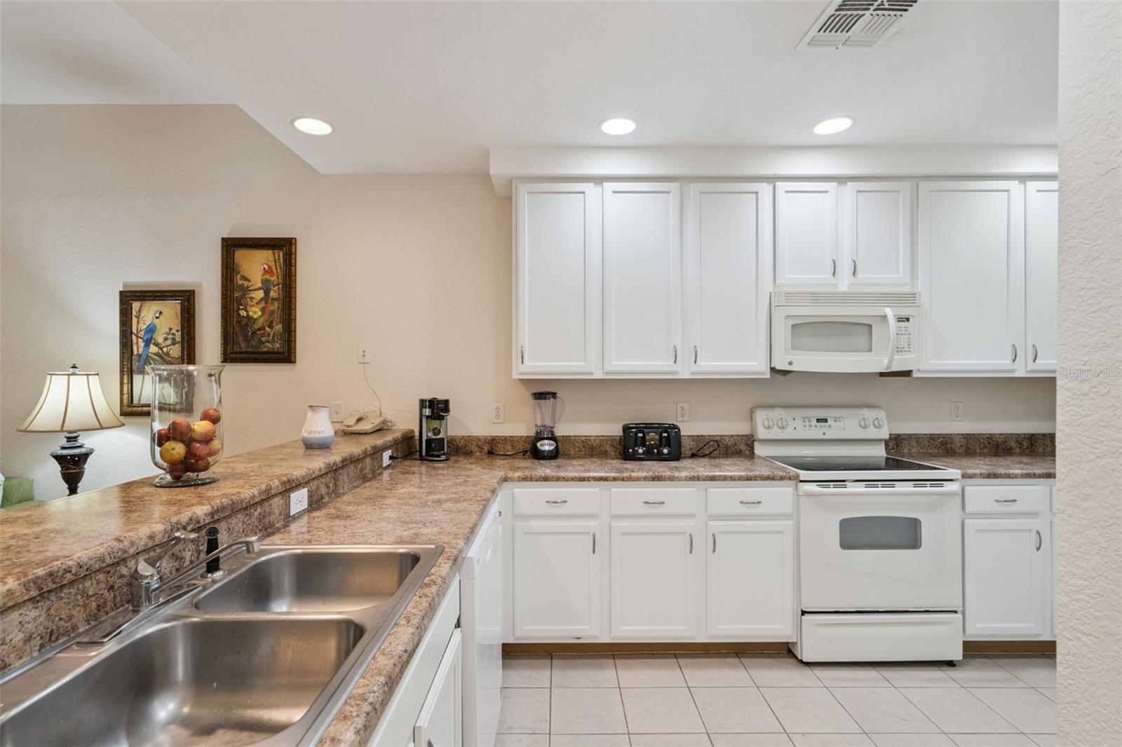 9051 TREASURE TROVE LN #102