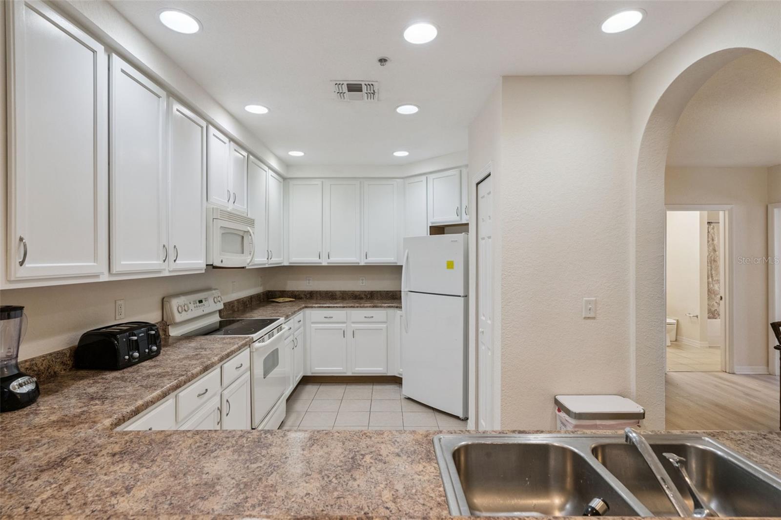 9051 TREASURE TROVE LN #102