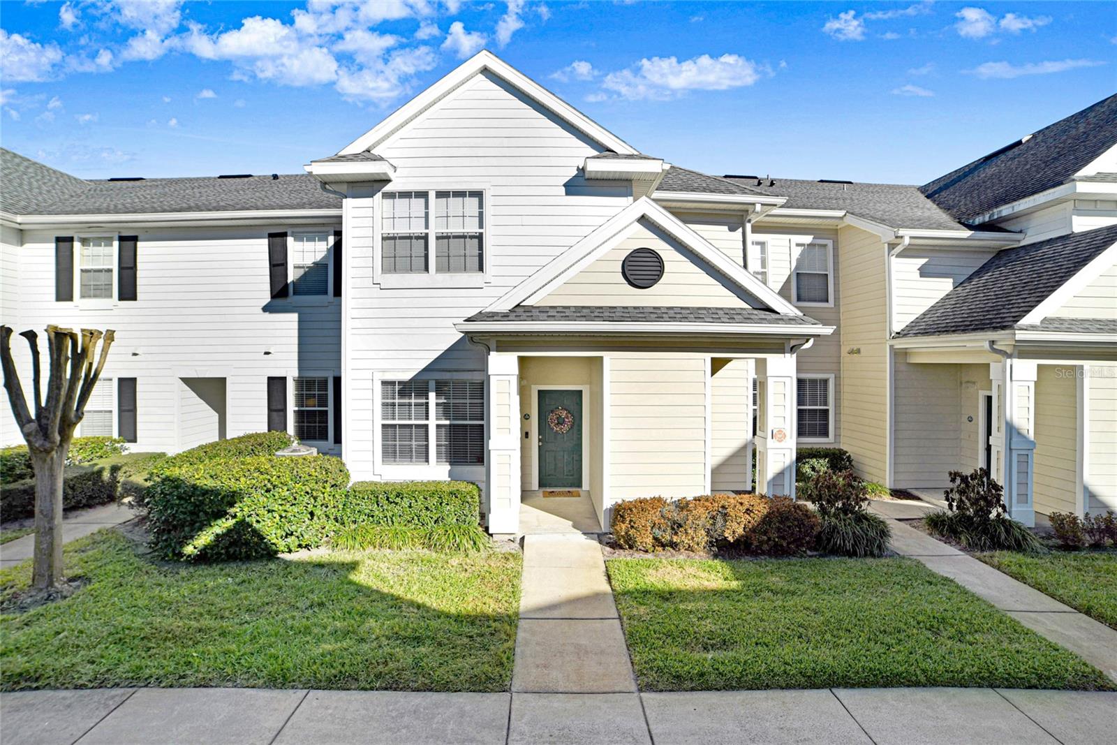 1300 EASTERN PECAN PL #106