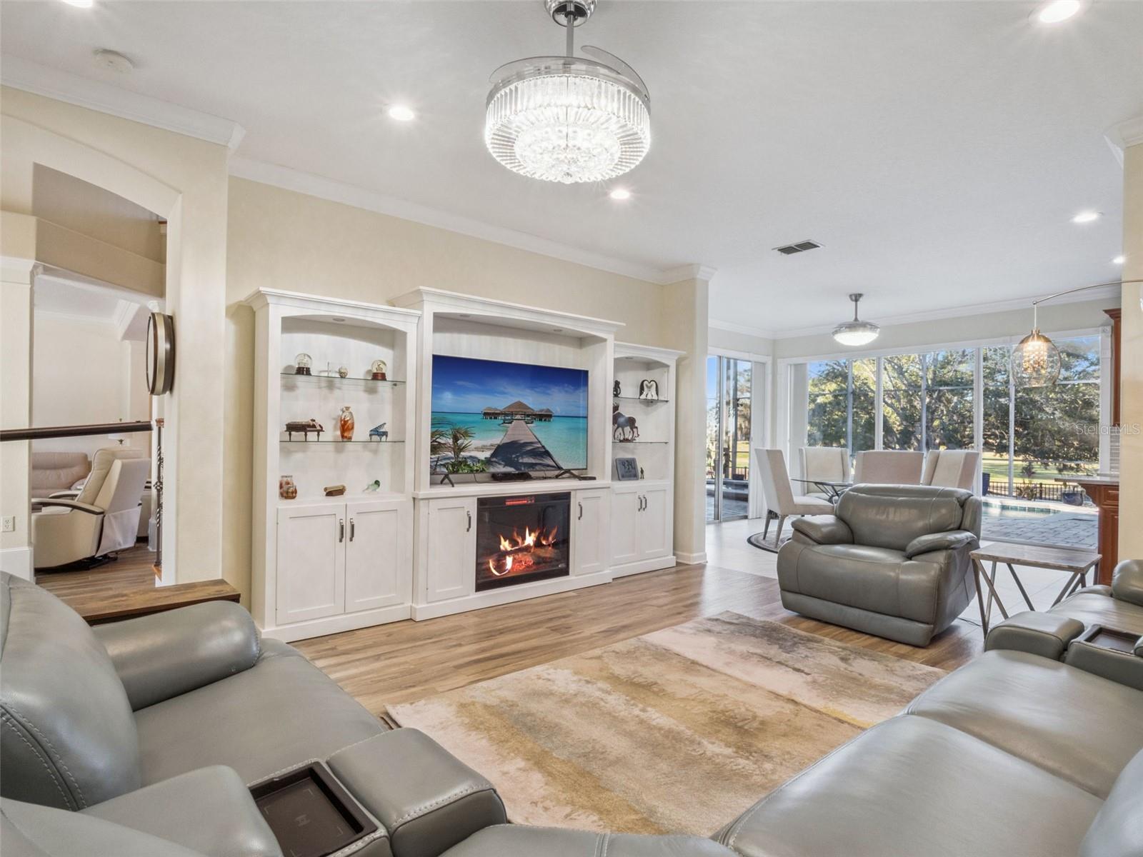 2500 SAINT IGNATIOUS CT