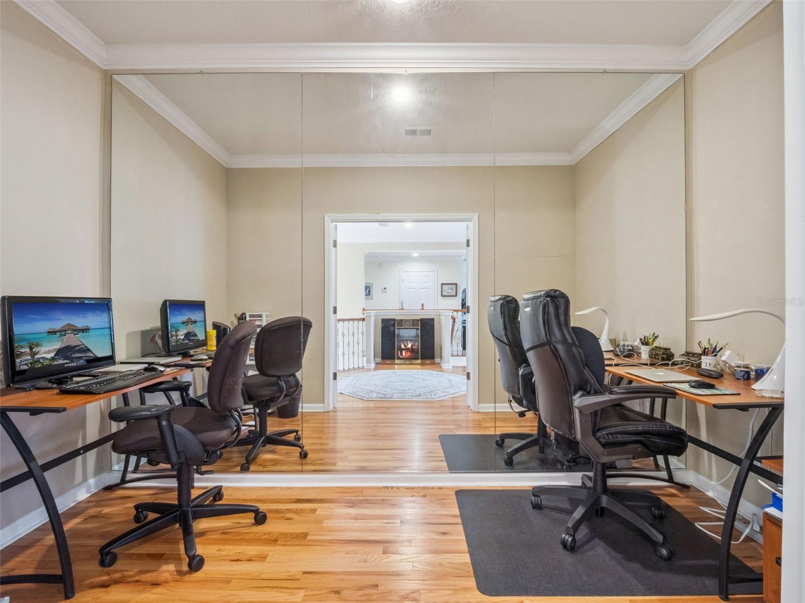 2500 SAINT IGNATIOUS CT