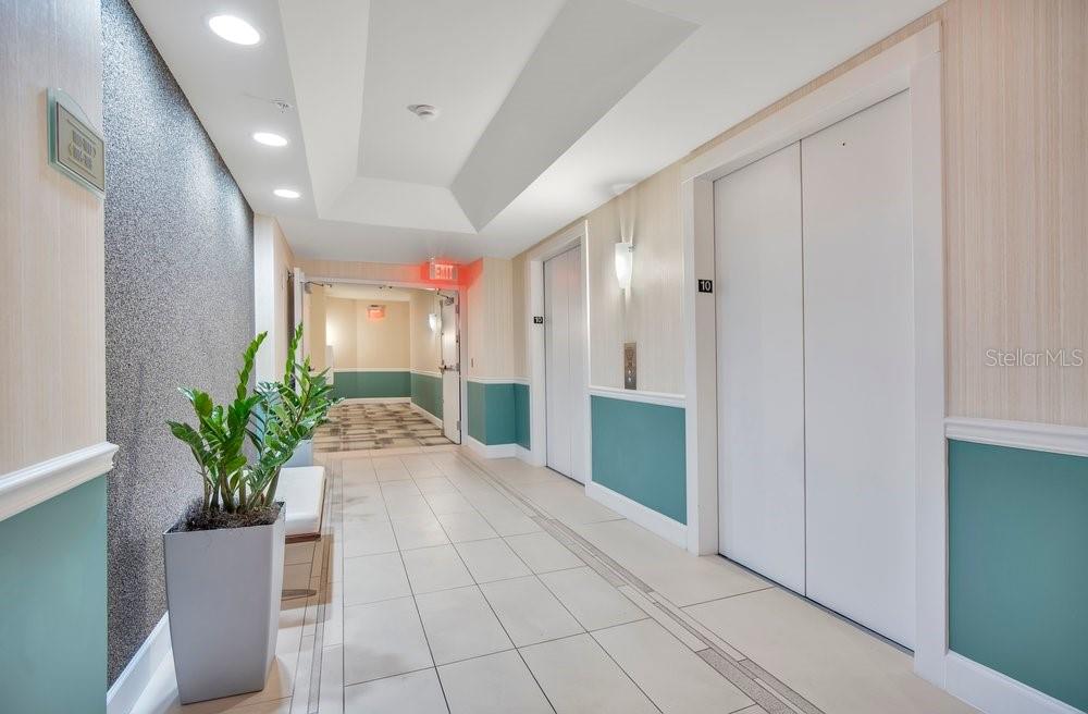 322 E CENTRAL BLVD #1005