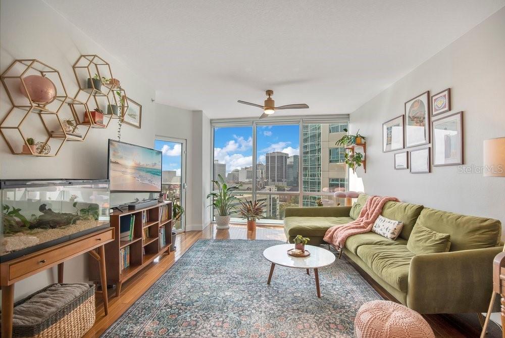 322 E CENTRAL BLVD #1005