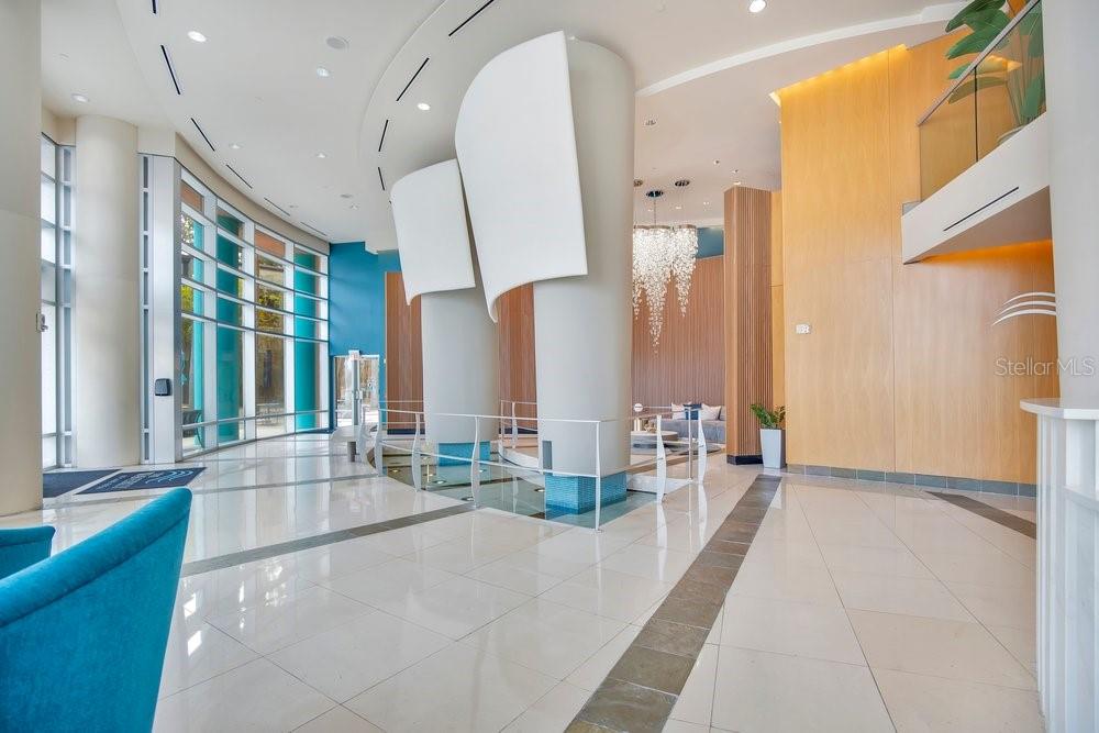 322 E CENTRAL BLVD #1005